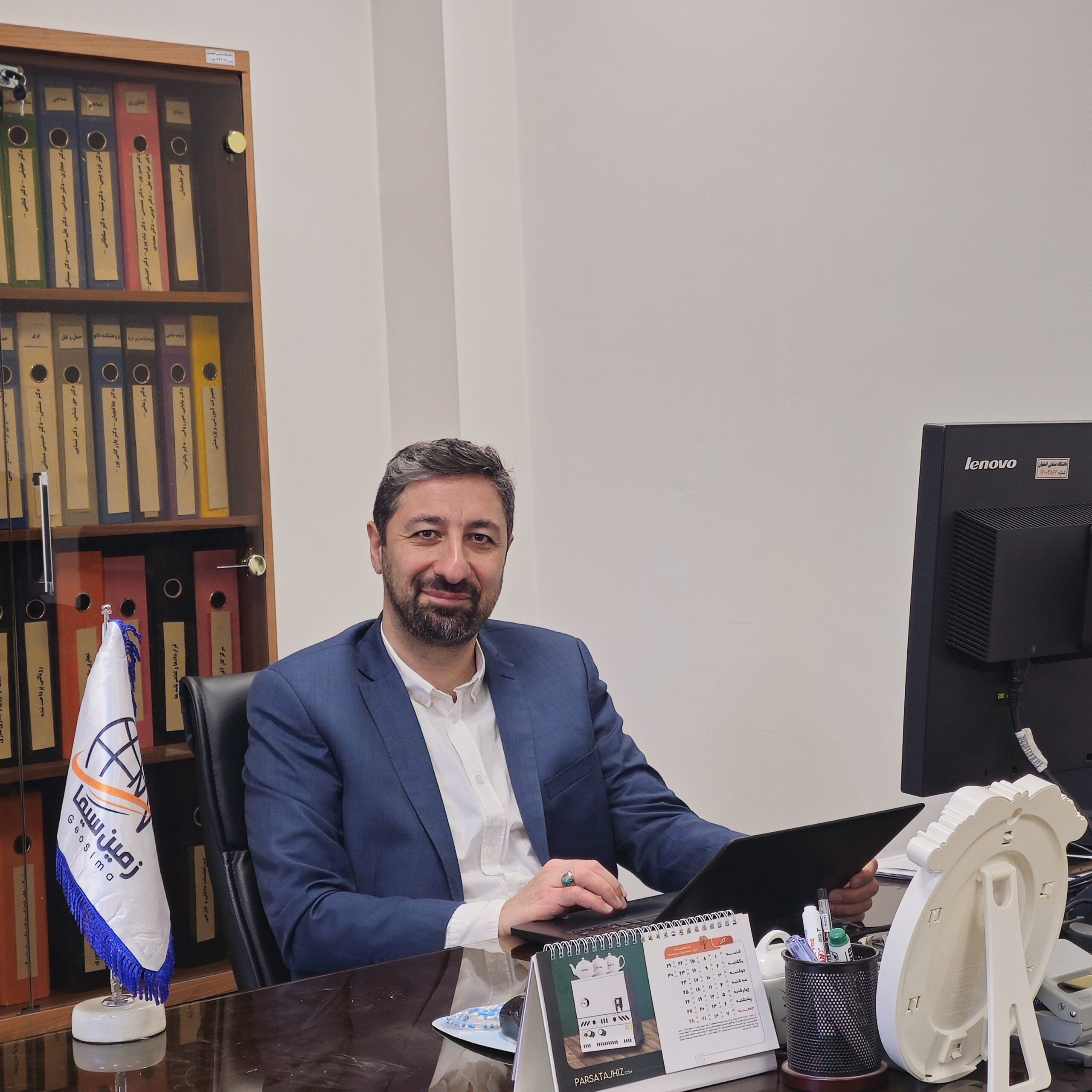 دکتر حمزه صادقی سرخنی